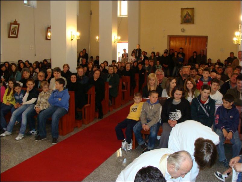 pranje nogu apostolima_ (6)